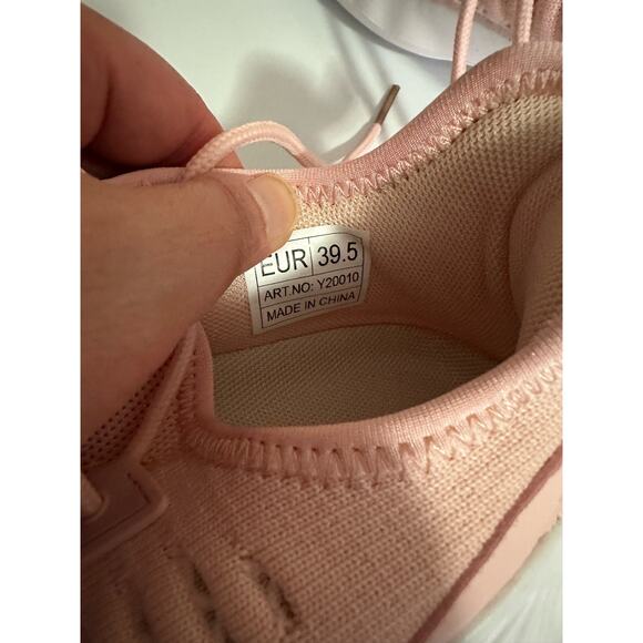 New women pink slip-on lightweight breathable 9 (39.5) tennis athletic sneakers - Picture 8 of 9